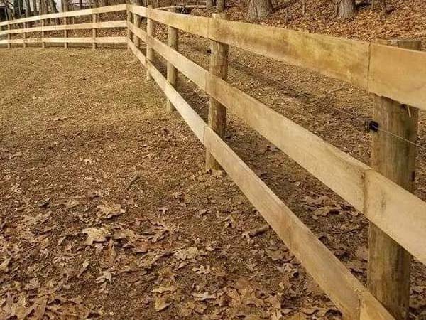 Photo of a Lancaster County wood fence