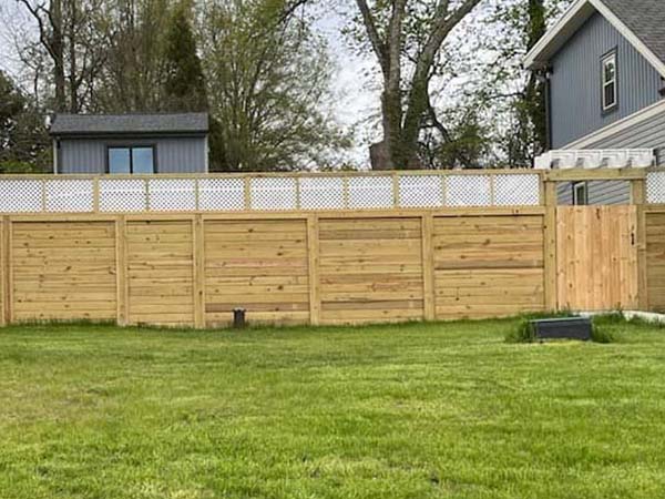 Wood fence in Lancaster Pennsylvania