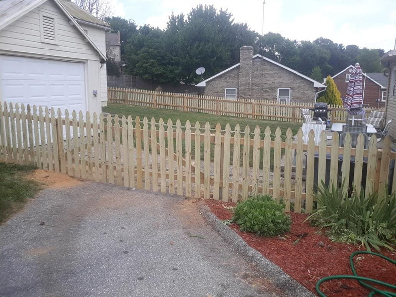 Parkton MD picket style wood fence