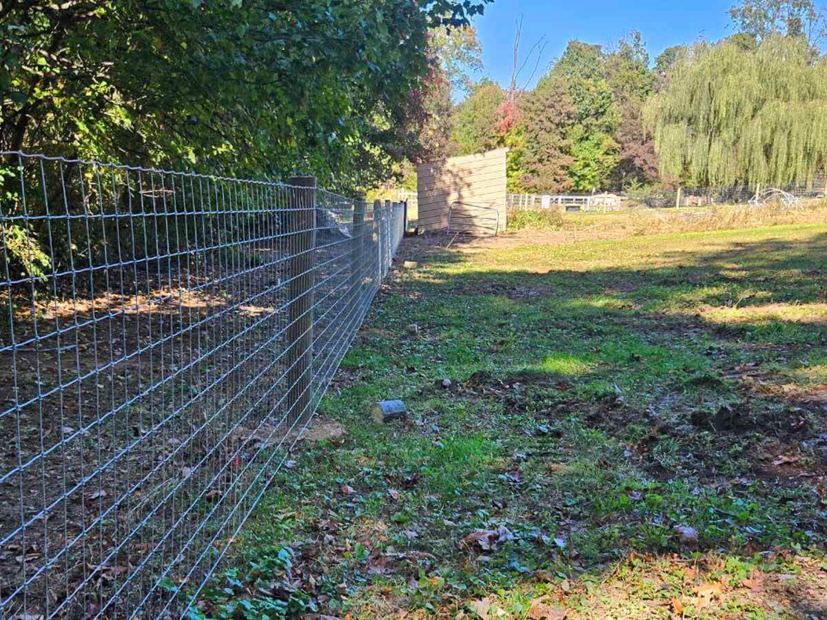 Woven Wire Fences | Kingdom Fence \u0026 Supply - York PA, image size:1200x900